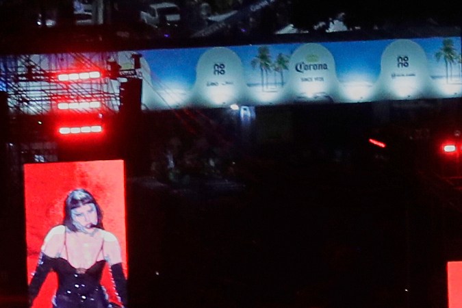 Lady Gaga se presentó ante más de 2 millones de personas en Río de Janeiro.