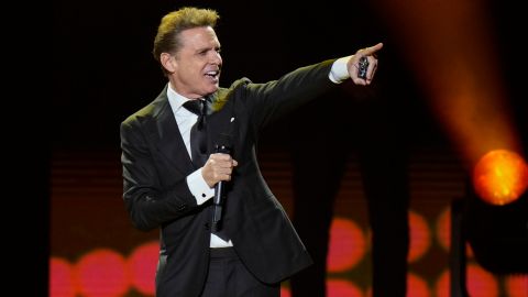 Luis Miguel ha sido señalado por presunto impago.