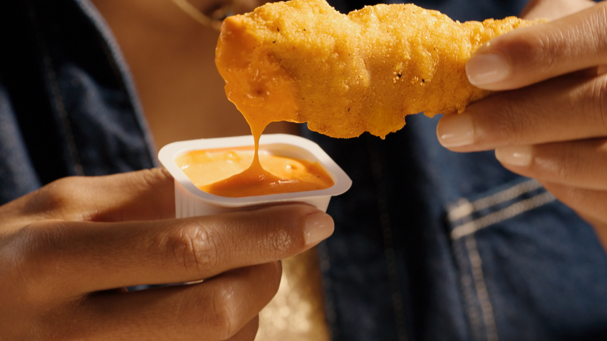 McDonald's lanza ofertas de solo $1 para el Día de la Madre, nuevos productos y más