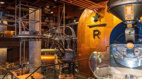 Los nuevos productos estarán disponibles en las Roasteries y tiendas Starbucks Reserve Nueva York, Chicago y Seattle.