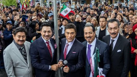 Las autoridades nombraron una calle de Nueva York en honor de los Tigres del Norte.