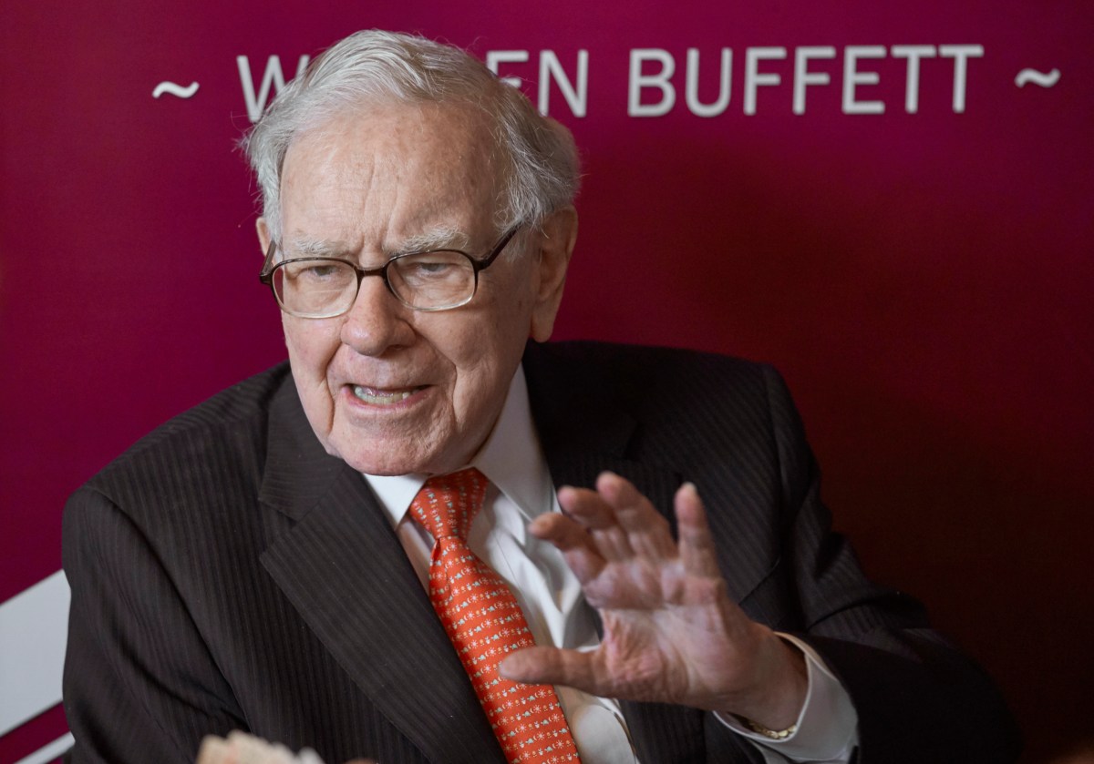 Warren Buffett critica el uso de aranceles como arma comercial en EE.UU.