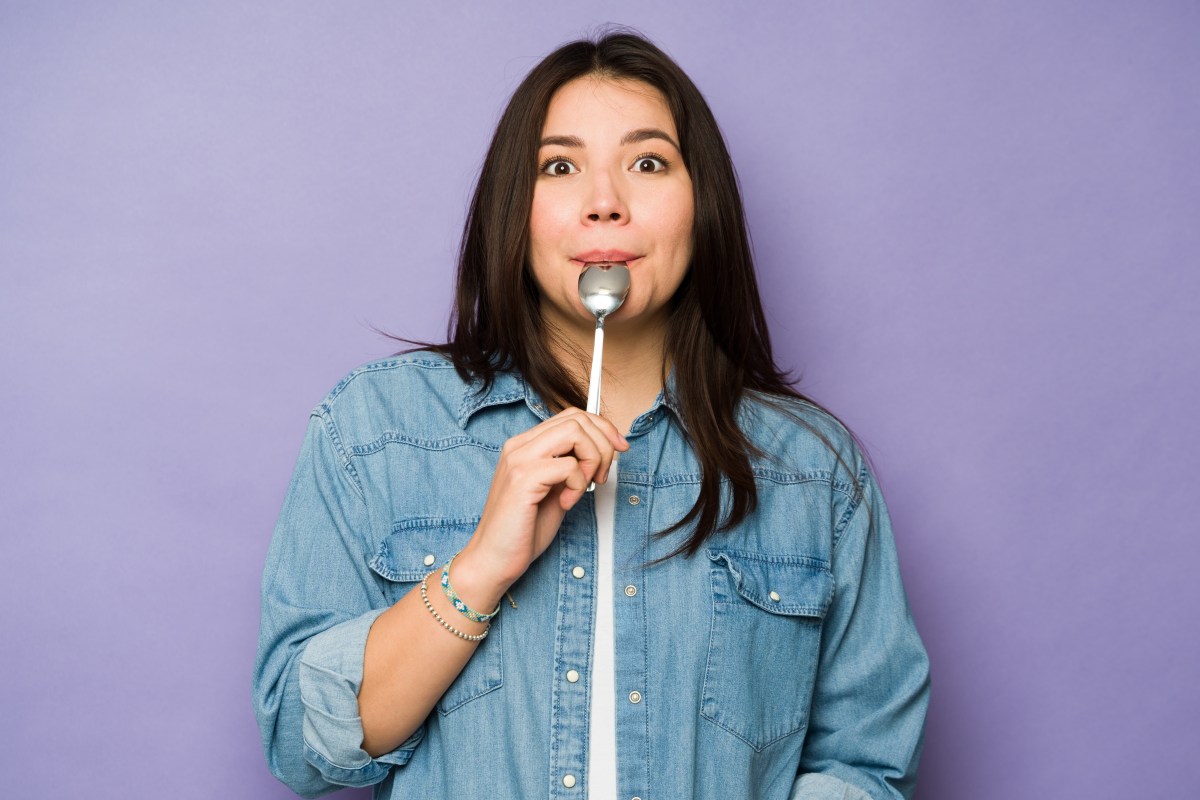 Controla tus antojos: 5 hábitos efectivos para evitar comer entre comidas