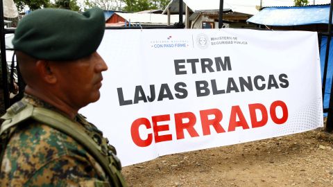 Fotografía que muestra un cartel del Ministerio de Seguridad Pública este miércoles, en Lajas Blancas (Panamá).