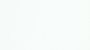 ¿Es seguro guardar la comida caliente en el refrigerador?