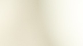 Escuchar música relajante, desconectándote del teléfono y con técnicas de respiración puede llevarte a un estado de paz impresionante.