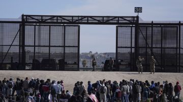 Aumentó 16,7% la detención de migrantes en la frontera sur de EE.UU. en abril