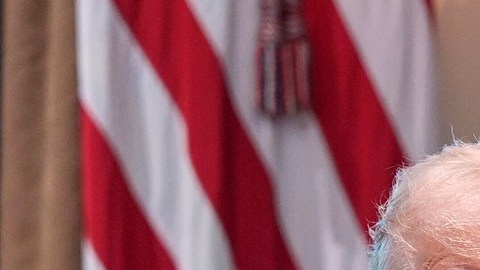 Trump no ha pensado "ni un poquito" remover a Pete Hegseth del Departamento de Defensa