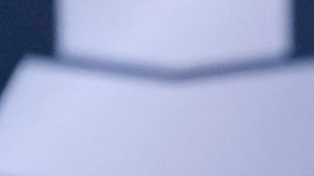 De manera tranquila, Estefan respondió a las preguntas que le hizo un reportero de TMZ.