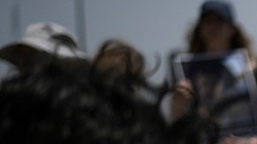 Israelíes reciben llamadas con audios pregrabados de rehenes en Gaza pidiendo ayuda