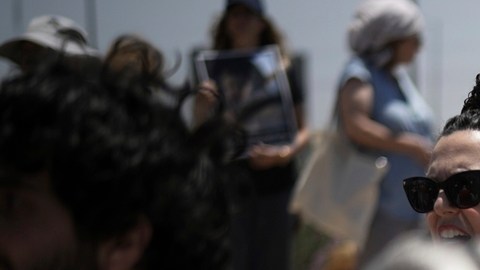 Israelíes reciben llamadas con audios pregrabados de rehenes en Gaza pidiendo ayuda