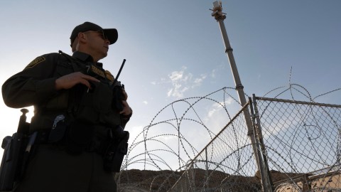 Exigen $40 millones de dólares al gobierno de Trump por ayuda a migrantes