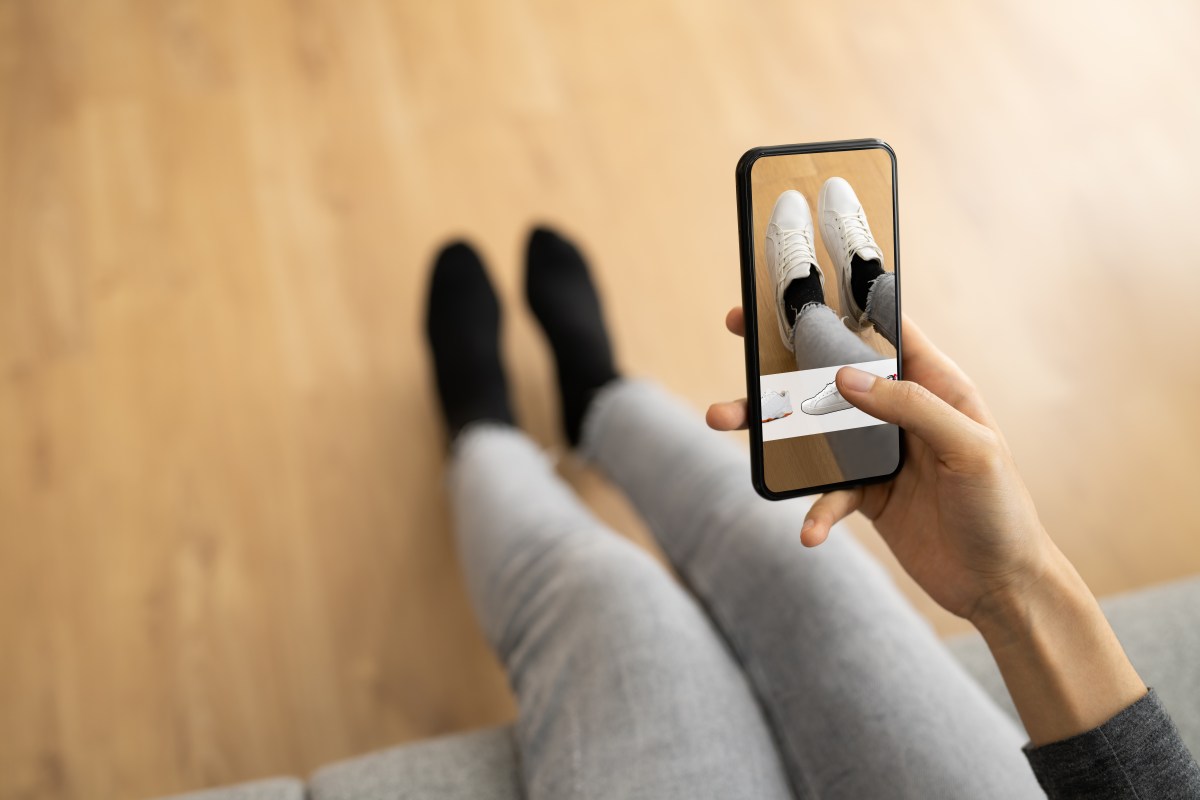 Nueva IA de Google muestra cómo te queda la ropa: así funciona 'Try it on'