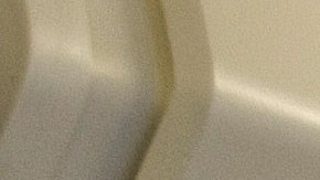 La legislación busca poner fuertes regulaciones a las aerolíneas que participan en vuelos de deportación que salen de Nueva York.