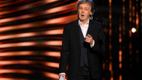Además de participar como actor de voz y compositor, McCartney también funge como productor del largometraje
