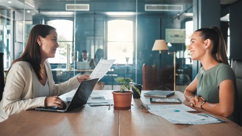 En una entrevista laboral, lo que importa son tus capacidades, tu experiencia y tu disposición para aportar valor.