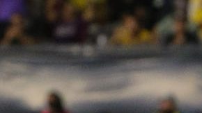 El entrenador de Barcelona, Segundo Castillo, durante un partido de la fase de grupos de la Copa Libertadores entre Barcelona y River Plate.