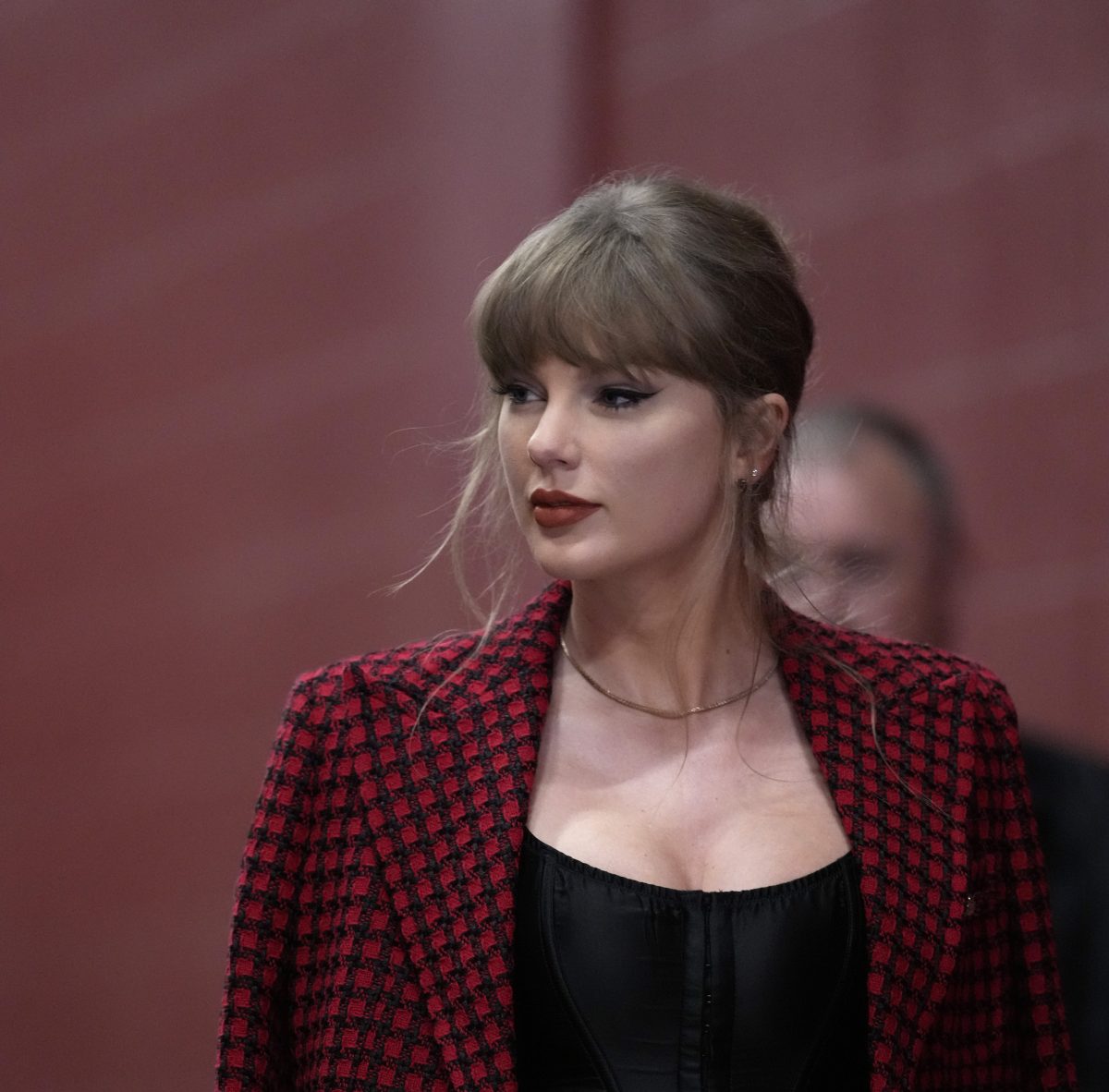 Justin Baldoni abandona su intento de involucrar a Taylor Swift en juicio con Blake Lively
