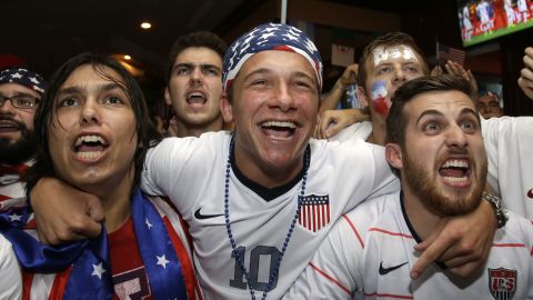 Hinchas de la selección de fútbol de Estados Unidos. Imagen referencial.