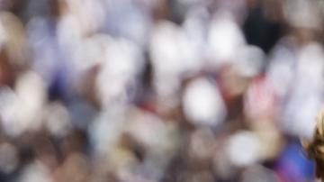 Senny Mayulu celebra con sus compañeros del PSG.
