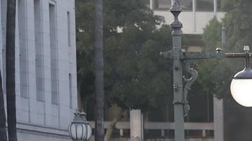 La policía llena las calles mientras se enfrenta a los manifestantes en Los Ángeles, California, EE. UU., el 9 de junio de 2025.