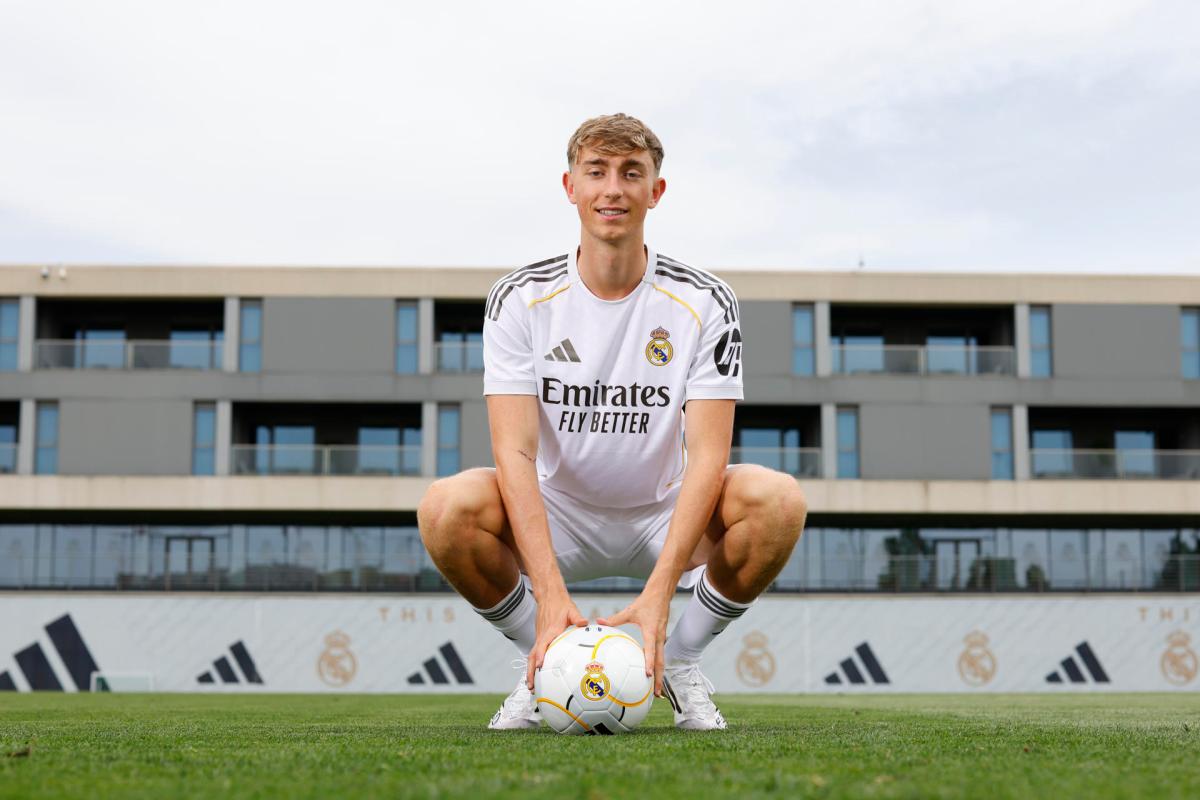 "Es un sueño estar aquí": primeras palabras de Dean Huijsen como jugador del Real Madrid