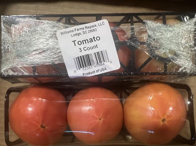 El retiro se inició debido a que los tomates suministrados por H&C Farms podrían estar contaminados con salmonela.