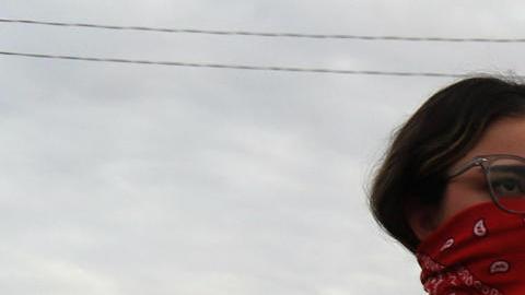 El mismo día que fue hallado el cuerpo de la maestra, otra mujer fue encontrada sin vida en una capilla. Semanas antes, una mujer trans, fue asesinada.