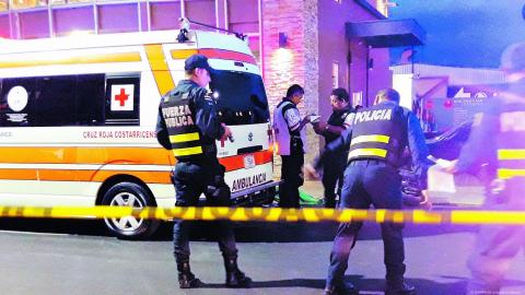 El militar exiliado recibió múltiples disparos, compartió la Cruz Roja.