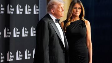 La pareja presidencial fue recibido por abucheos por parte del público.