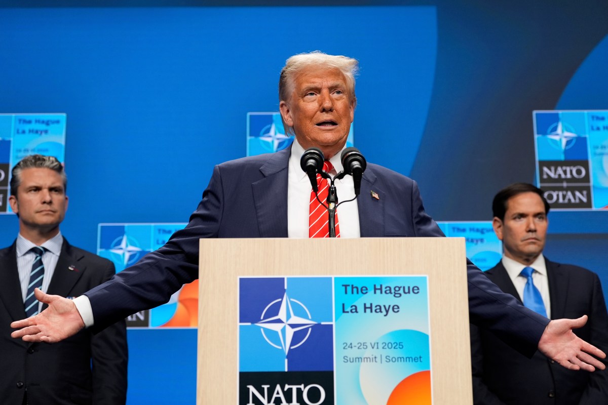 Trump advierte a España que pagará el doble en Defensa tras su negativa