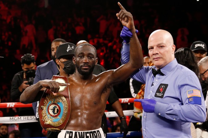 Terence Crawford recibe elogios de Diamante Márquez antes de pelear contra el Canelo.