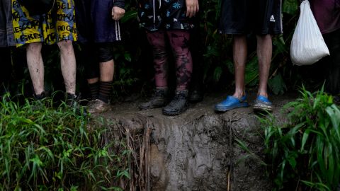 Migrantes en el Darién.