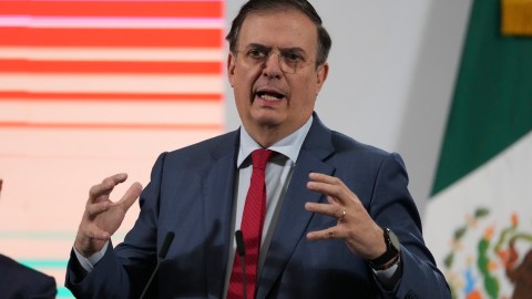 Ebrad recordó que EE.UU. ya había impuesto antes un arancel del 25% al acero mexicano, pero ahora, con el nuevo anuncio, la carga arancelaria incrementara de forma importante.