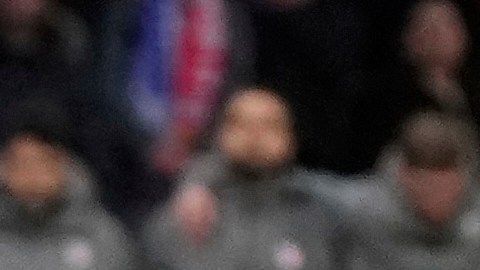 Julian Álvarez al ejecutar el penal ante el Real Madrid.