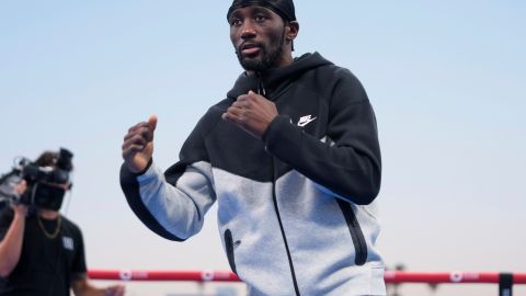Terence Crawford peleará ante Canelo Álvarez en septiembre.