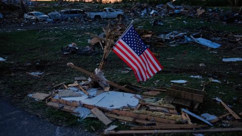 La temporada de huracanes comienza en medio de la tormenta política, con un recorte de casi el 30% anual a la NOAA y de $646 millones de dólares a FEMA.