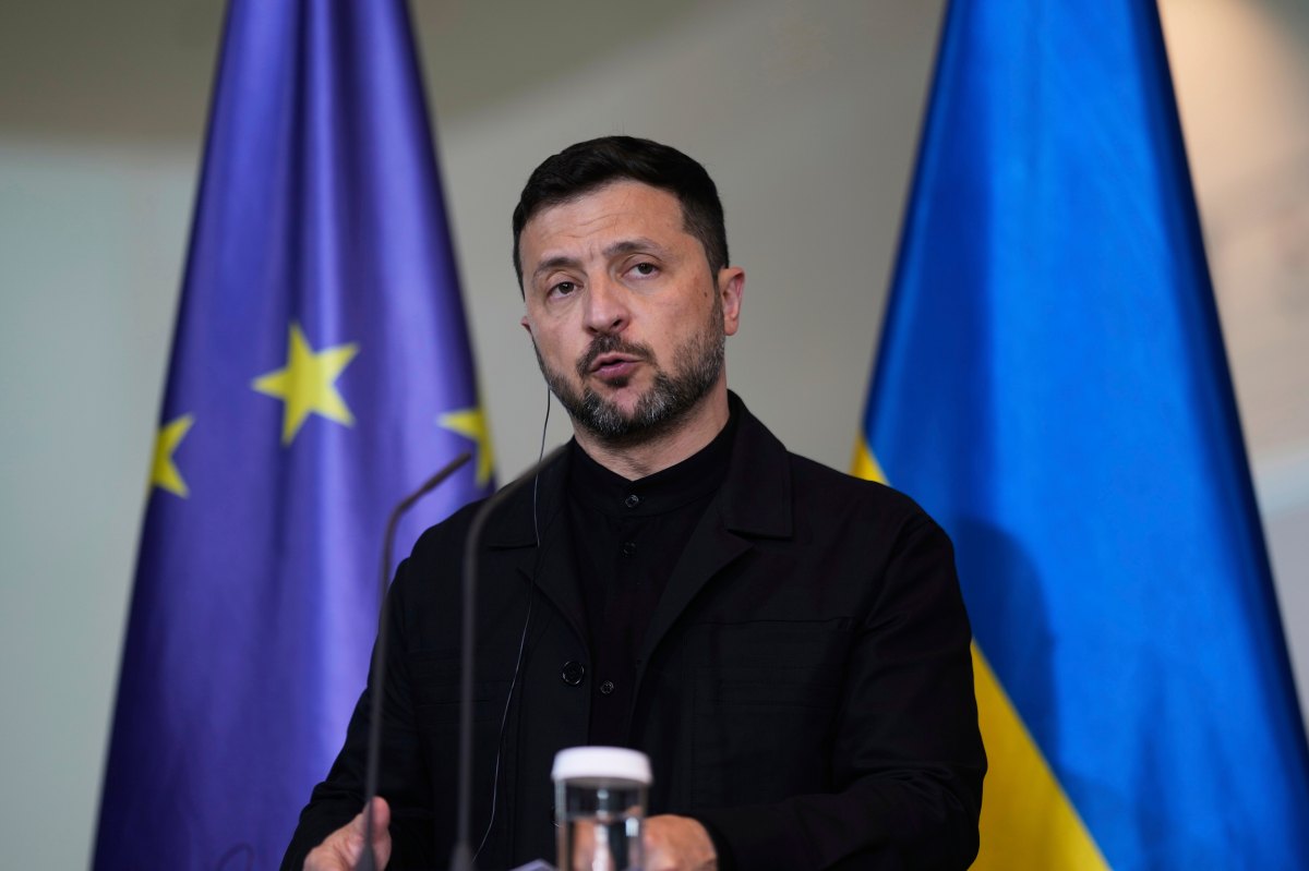 Ucrania participará en reunión con Rusia en Estambul el lunes