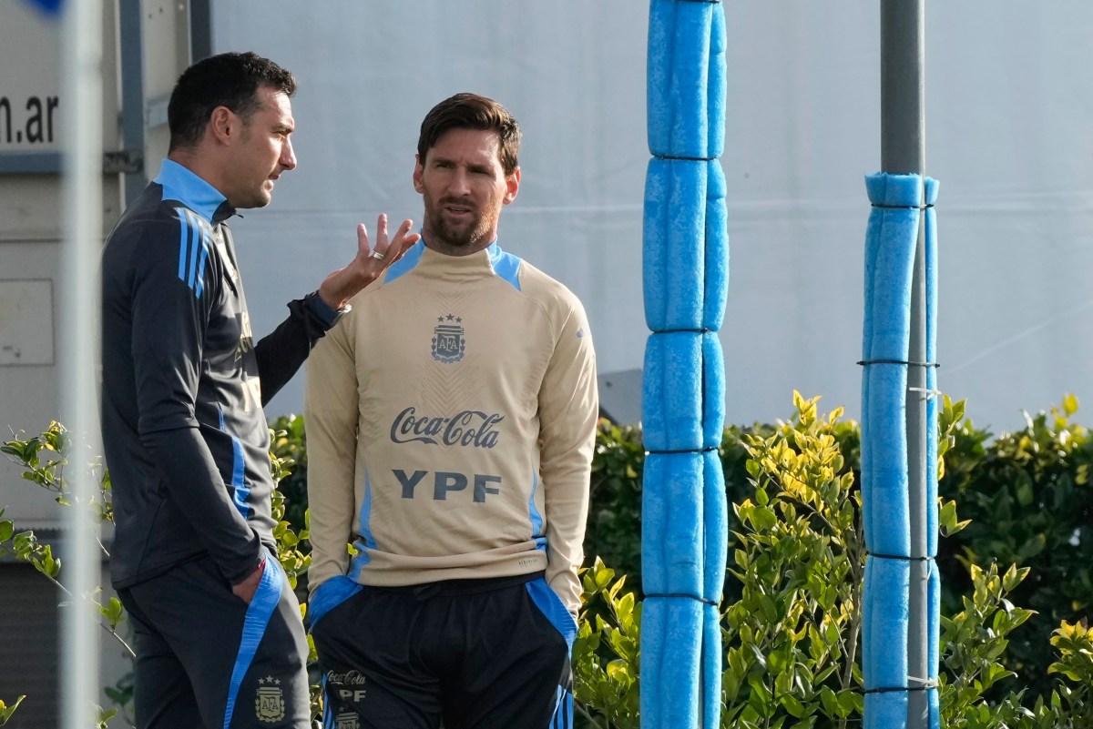Scaloni pone en duda titularidad de Messi ante Chile: "Ya veremos"