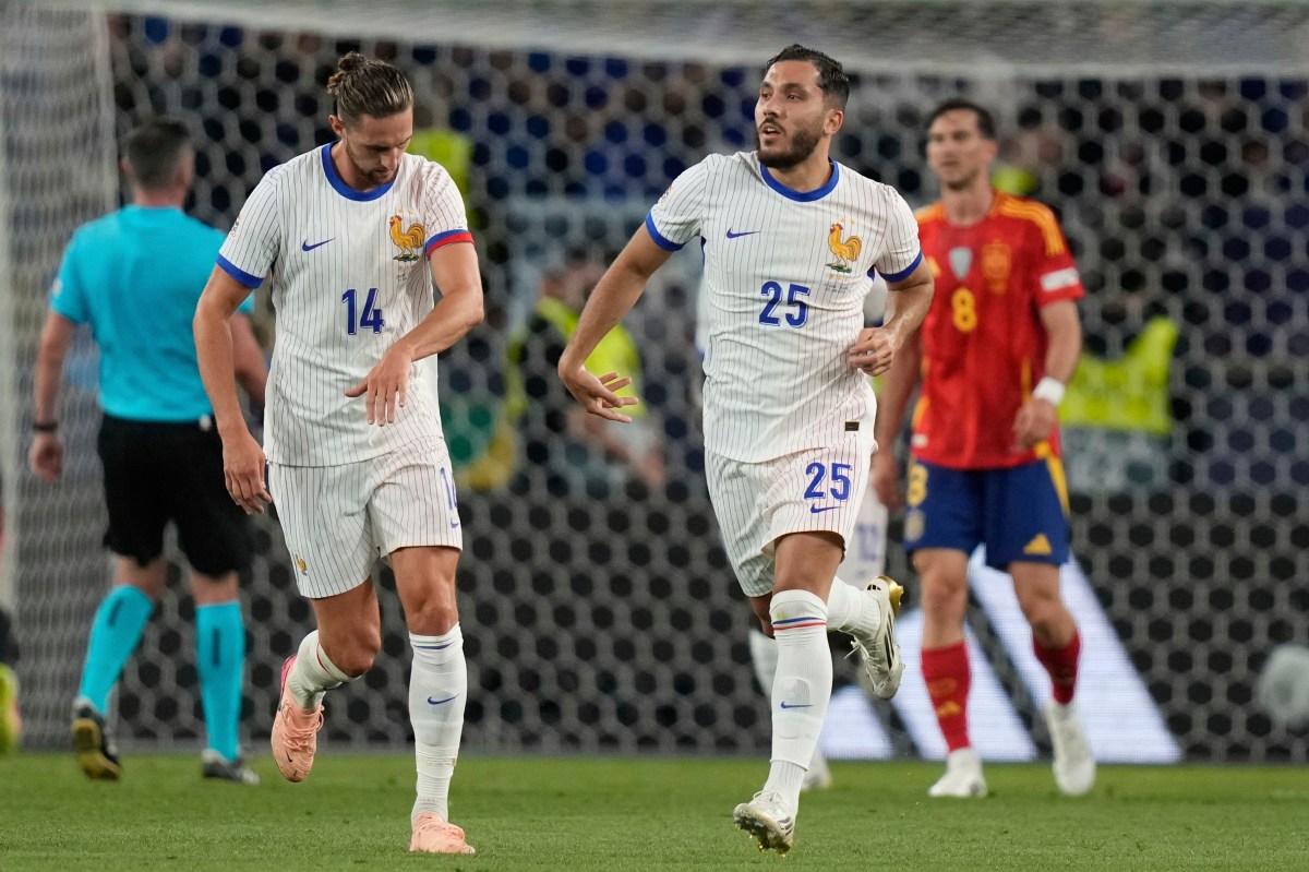 Rayan Cherki llega al Manchester City con ganas de ganarlo todo