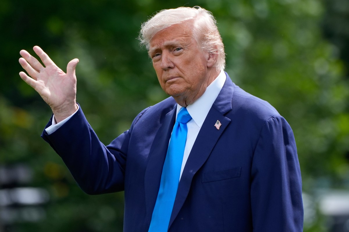 Trump firma orden ejecutiva para reducir "amenaza creciente" de drones en EE.UU.
