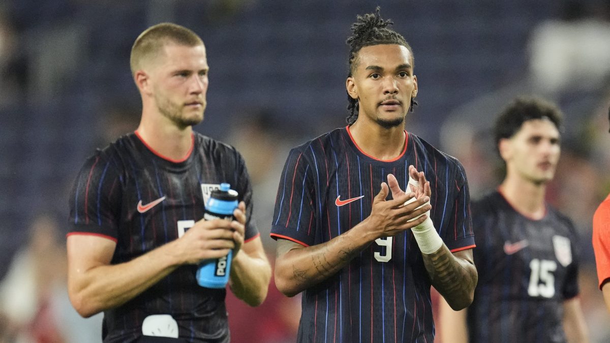 Estados Unidos sufre escandalosa goleada ante Suiza e hilvana cuatro derrotas seguidas