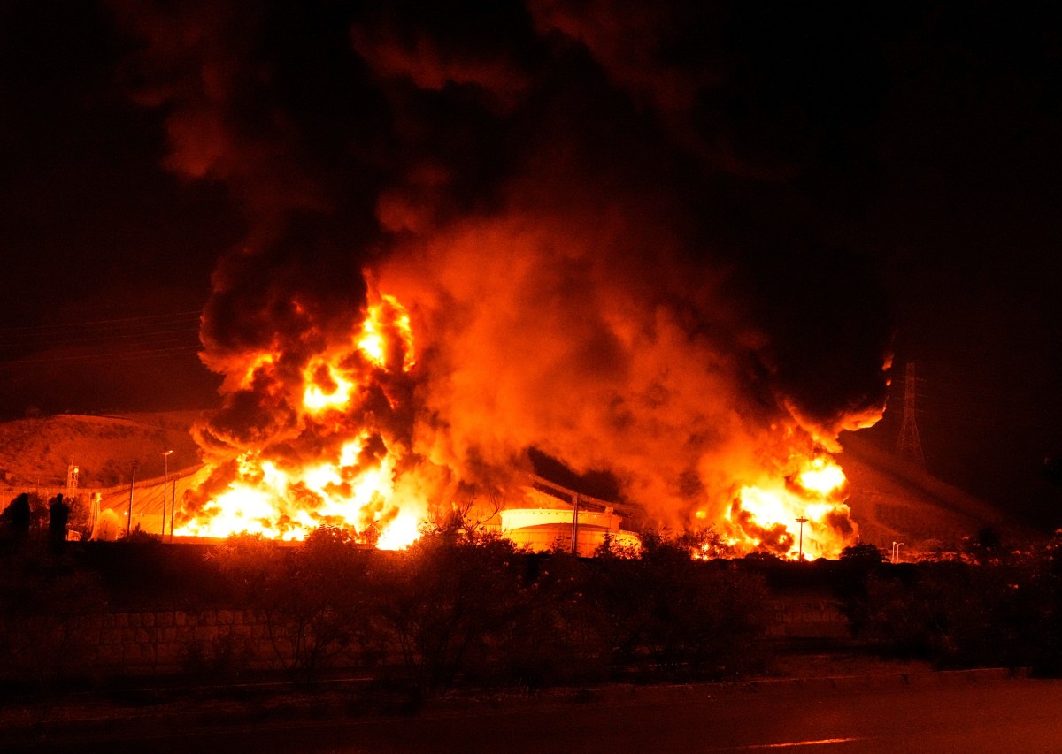 Informe de medios ponen en duda daños a instalaciones nucleares de Irán tras ataque de EE.UU.