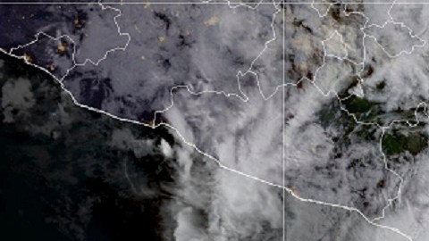 El ojo del huracán podría acercarse al sur de México esta noche.