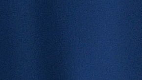 Noem se reunió con el presidente panameño y asistió a la salida de un vuelo de repatriación de migrantes colombianos financiado por EE.UU.