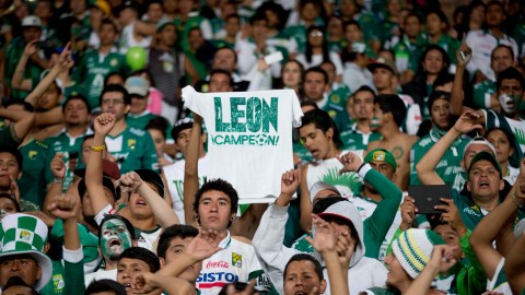 Seguidores del León durante un encuentro en la Liga MX.