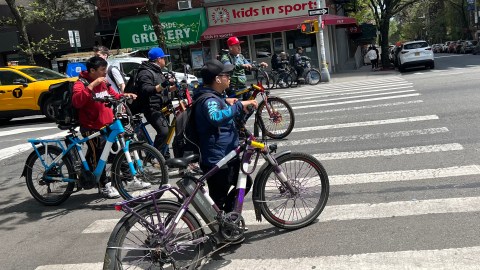 Buscan que velocidad máxima de biciletas eléctricas en NYC sea 15 millas por hora