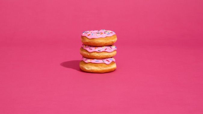 La nueva colección combina lo que a muchos les encanta de Dunkin' con el toque característico de Stoney Clover Lane.