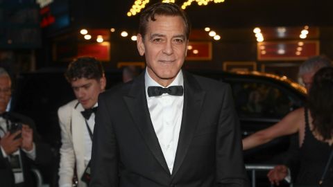 Los alquileres del edificio donde se quedó George Clooney están entre los $30,000 dólares mensuales.