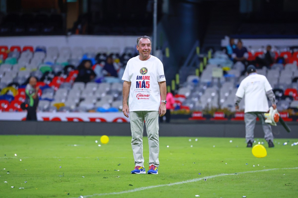 Emilio Azcárraga se lava las manos tras la derrota del Club América